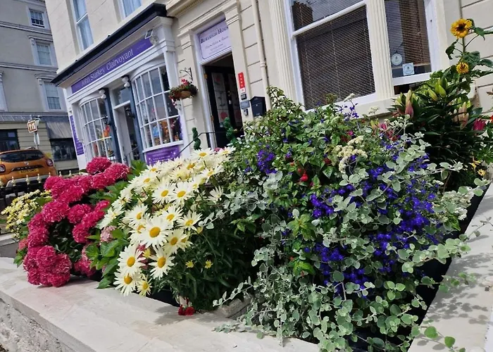 Burleigh Guest House Llandudno