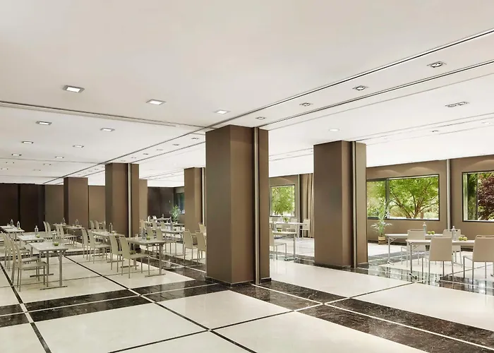 Nh Madrid Ribera Del Manzanares Hotel