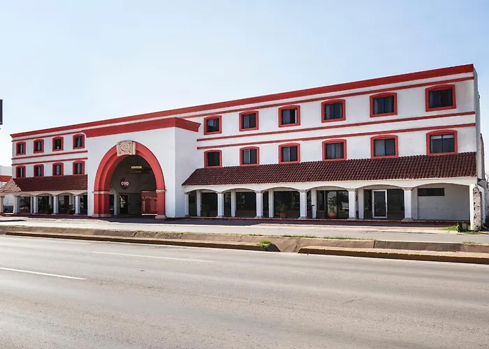 Oyo Hotel Real Del Sur, Estadio Chihuahua