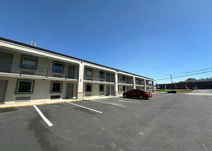Executive Inn Locust Grove By Capital O