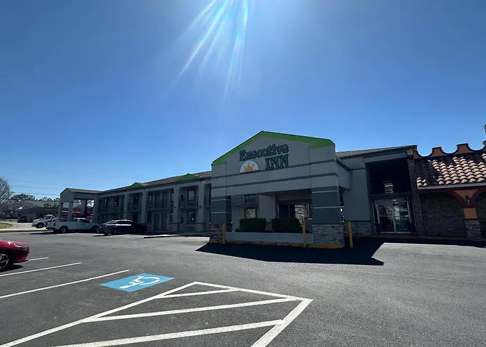 Executive Inn Locust Grove By Capital O