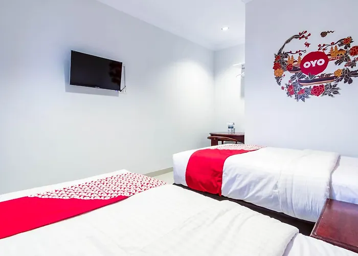 Hotel O Helvetia Residence Medan