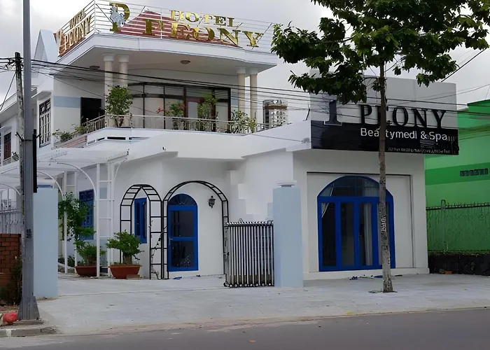 Super Oyo 598 Peony Hotel Cam Ranh