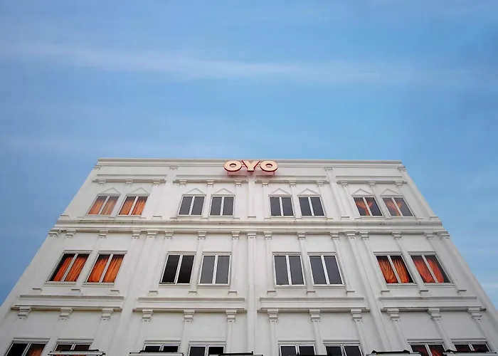 Hotel O Bakti Homestay Medan