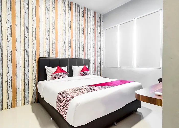 Hotel O Mangaan Residence Medan