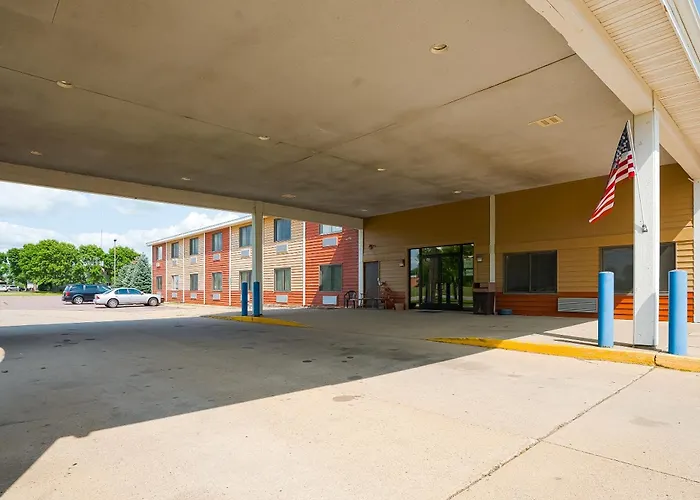 Oyo Hotel Redwood Falls Near Jackpot Casino