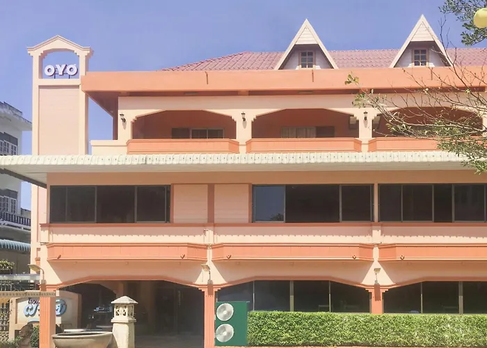 Oyo 534 Phasuk Hotel Pran Buri