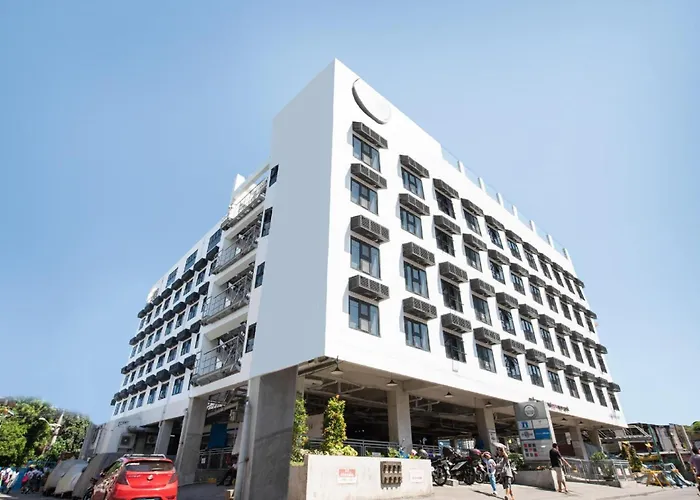 Oyo 563 Mytown New York Hotel Taguig