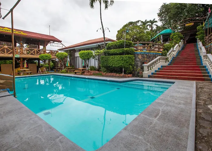 Oyo 588 Sunrock Resort Antipolo