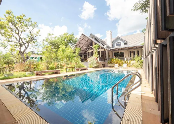 Capital O 75378 Thawapee Resort Rayong