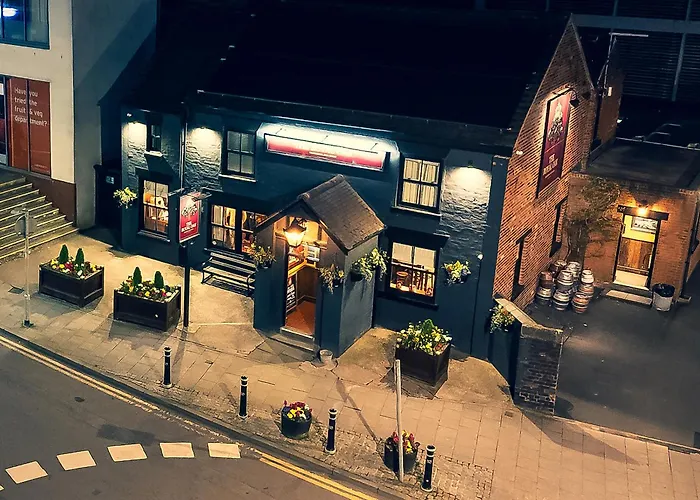 The Royal Oak Hotel Biddulph 