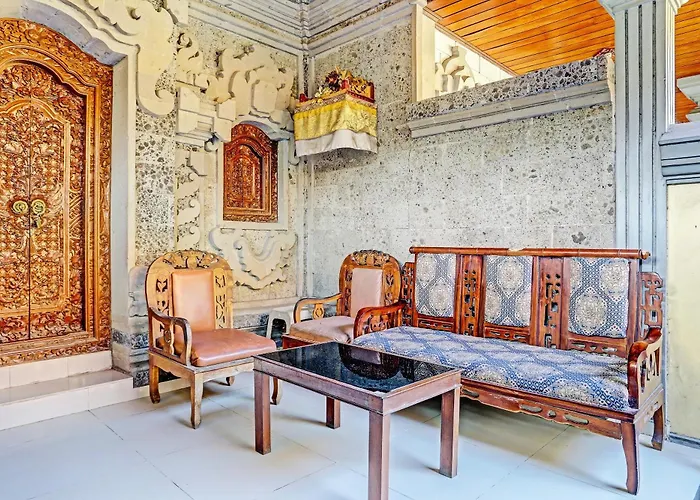 Oyo Collection O 91125 Puri Dewa Bharata Hotel Jimbaran 