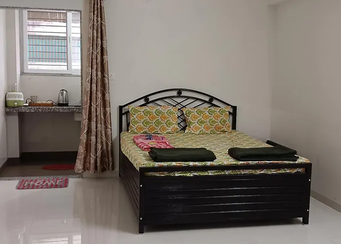 Malhar Home Stay Nashik