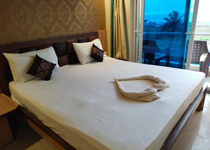 Hotel Sea View Residency Near Sea Beach And Temple Prime Location - Luxury And Spacious Room With Newly Renovated - Best Hotel In Puri