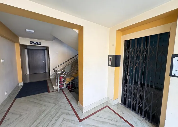 Hotel Benson Blue In Cuttack