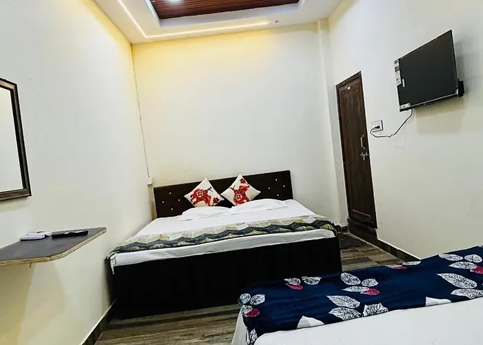 Hotel Shreenidhi Comfort Stay Ujjain