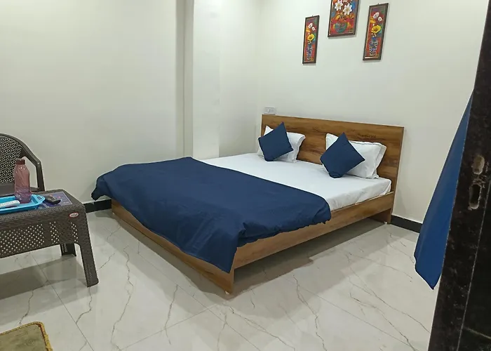 Hotel Nandi Inn Ujjain