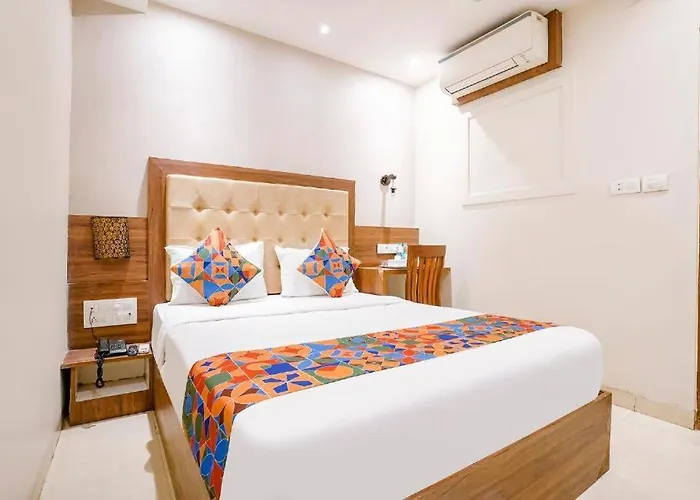 Hotel Amber Palace Dehradun