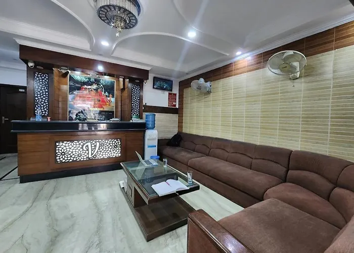 Hotel Vinayak -Banganga Road Katra