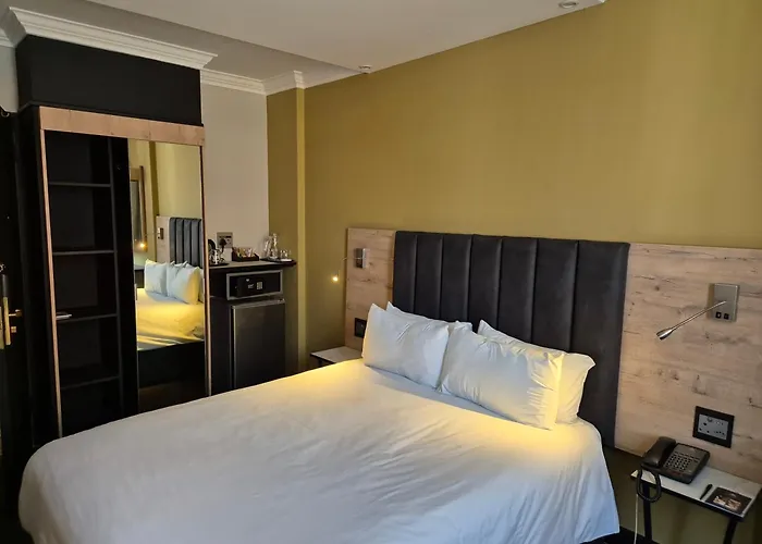 Manhattan Hotel Pretoria-Noord