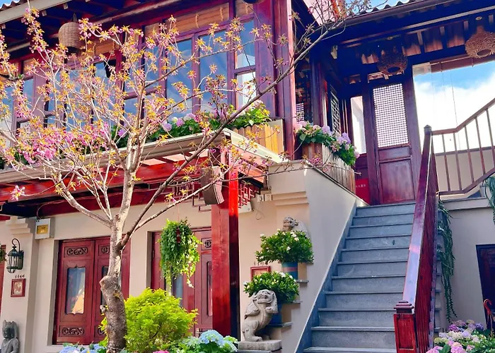 Jingshan Garden Hotel Beijing