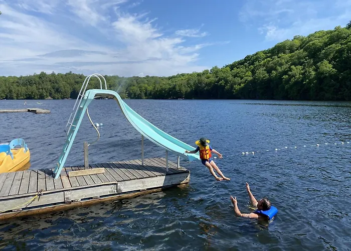 Sunny Point Resort Otter Lake