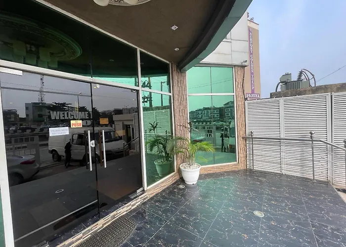 Presken Hotel International Airport Road, Ikeja
