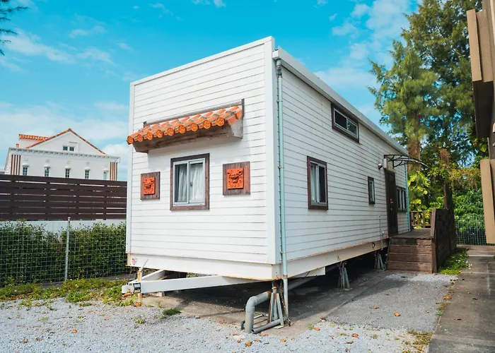 Scallop Beach Condominium Onna
