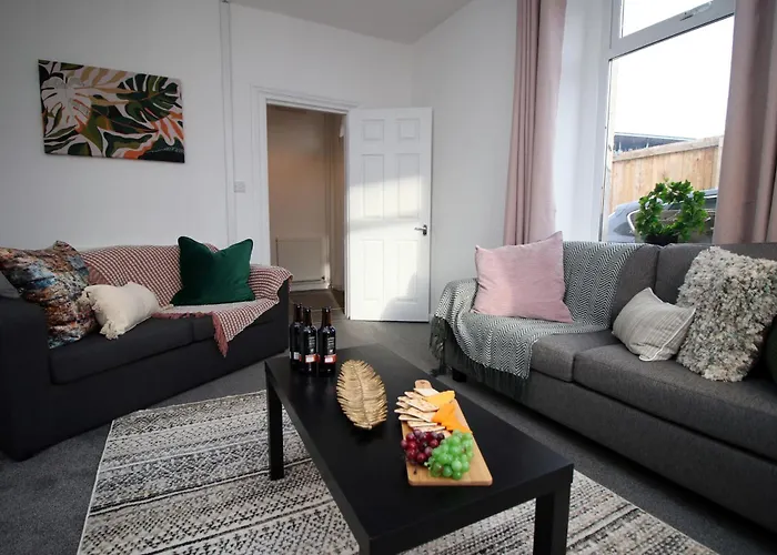 Kingsway House By Ty Sa - Spacious 4Bed In Newport