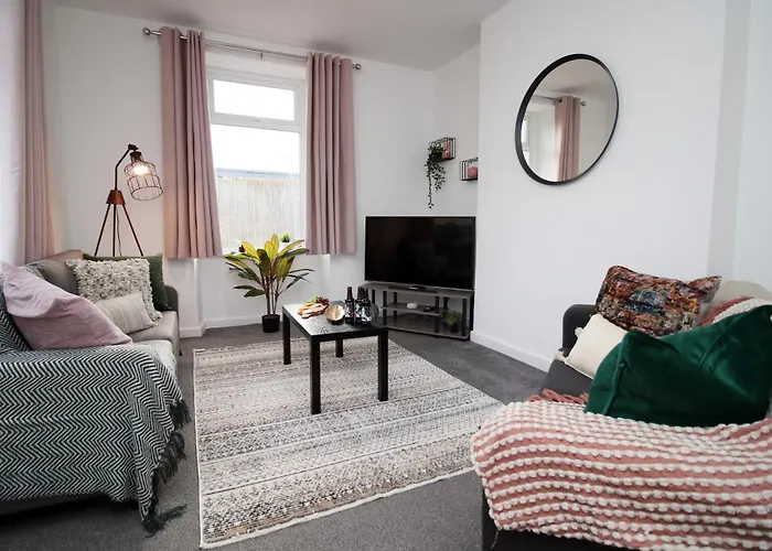 Kingsway House By Ty Sa - Spacious 4Bed In Newport