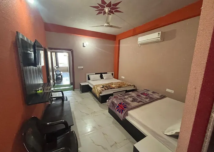Hotel Chandar Palace - Near Khatu Shyam Ji Temple
