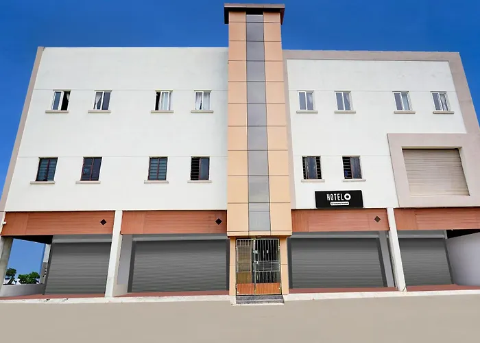 Hotel O Sriperambadhur Formerly Radha Residency Chennai