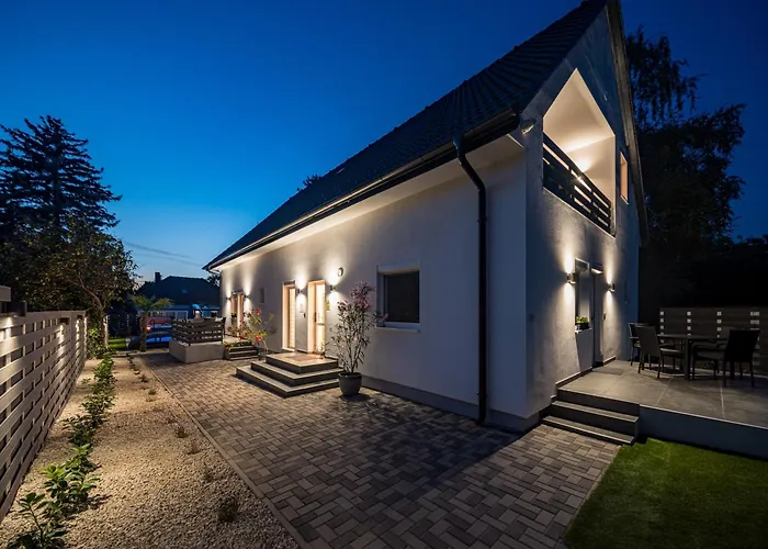 Balatonic Lime Apartmanhaz Siófok
