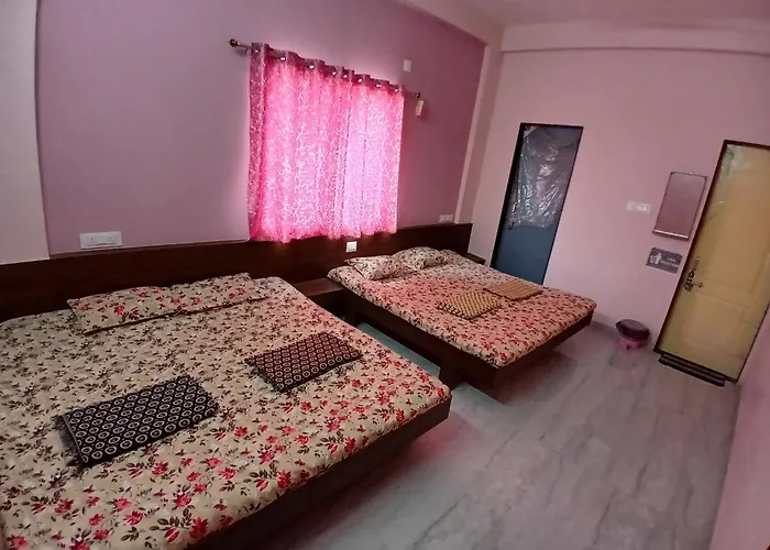 Krishna Yatri Niwas Hotel Akalkot