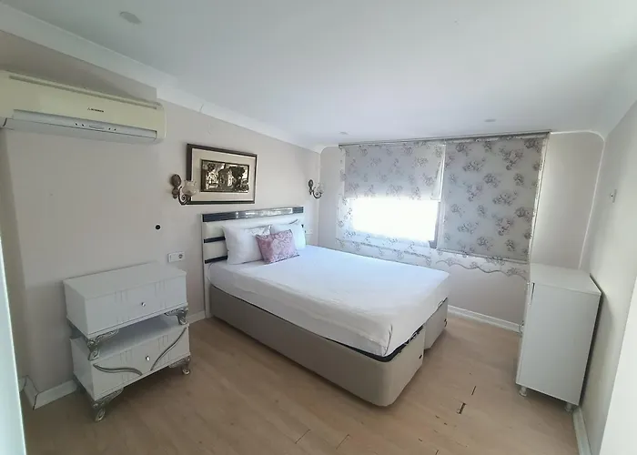 R A Rolex Alsancak Otel İzmir