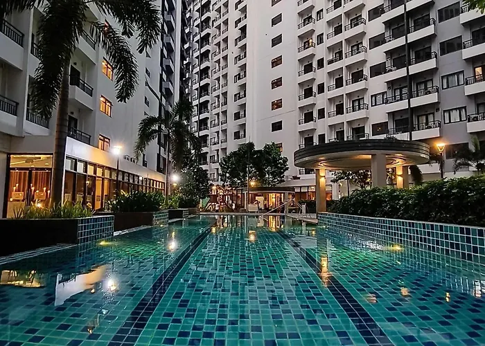 Spring Residences - 2Br Condo Near Airport With Balcony And Pool Views Paranaque City