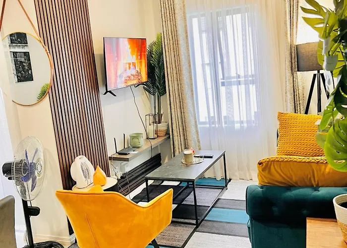 Classy 1 Bed In Midrand At 93 On New Estate