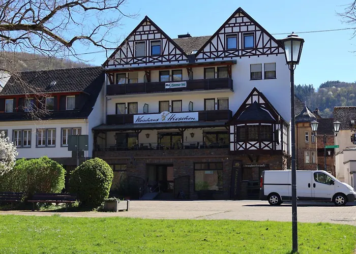 Weinhaus Hirschen Bruttig Hotel
