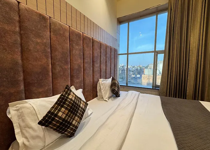 Hotel Sehdev Residency Amritsar