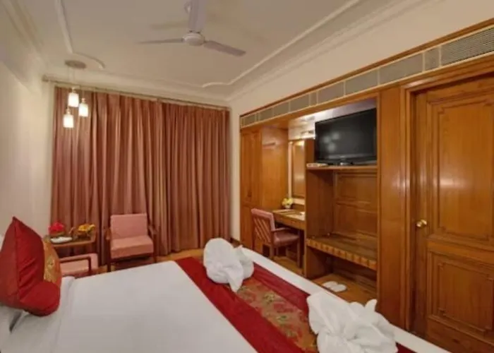 Hotel Baljees Regency Shimla