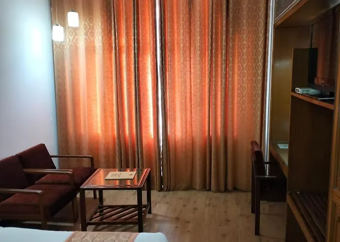 Hotel Baljees Regency Shimla