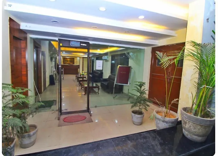 Hotel Hanuwant Palace New Delhi