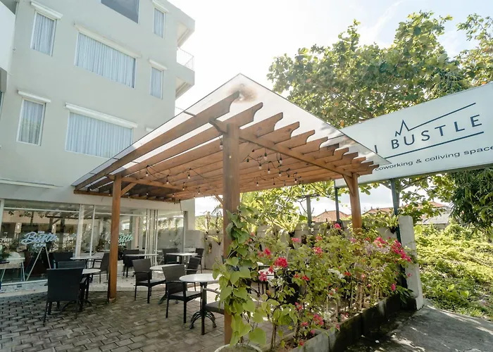 Bali Bustle Kuta Coliving & Coworking Space Legian 