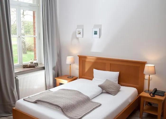Hotel Alte Schule - Gasthaus Rose Espelkamp-Mittwald