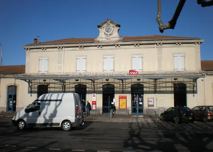 Appart Hotel Les Fleurs Alès