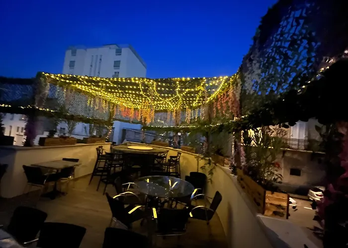 Appart Hotel Les Fleurs Alès