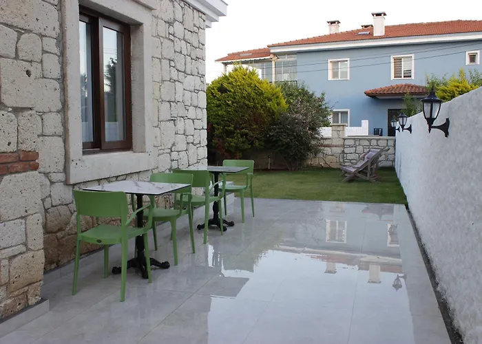 Cemile Hanım Konağı Çeşme