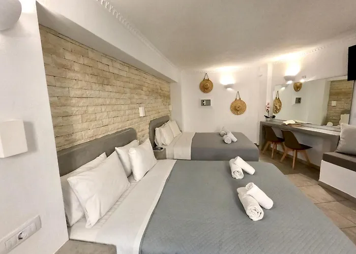 Perissa Bay Hotel