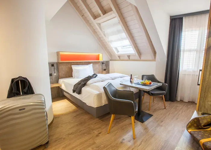 Boutiquehotel Thessoni Classic Zuerich & Residence Thessoni Home - Serviced Studios Regensdorf