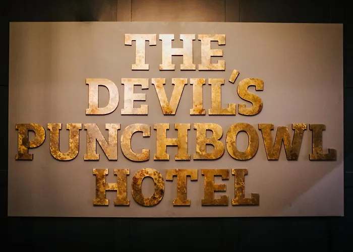 The Devil'S Punchbowl Hotel Hindhead